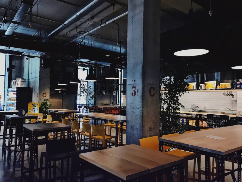 Restaurant dining room representing a restaurant SEO case study with more reservations from Google