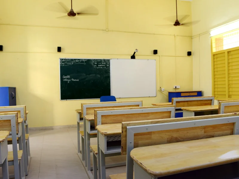 Classroom desks at a school representing SEO for schools and academies in Rawalpindi